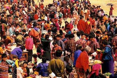 punakha dzong - Foule de gens au Bhoutan Festival Punakha Dromche Photographie de stock - Rights-Managed, Code: 700-00085177