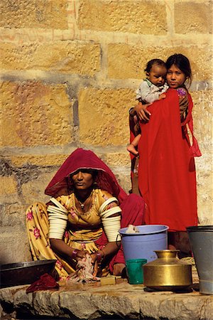 simsearch:700-00085984,k - Two Women with Child Outdoors Jaisalmer, Rajasthan, India Stock Photo - Rights-Managed, Code: 700-00085937