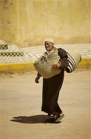 simsearch:700-00555591,k - Basket Seller Fez, Morocco Stock Photo - Rights-Managed, Code: 700-00087156