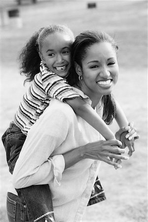 Mère et fille à l'extérieur Photographie de stock - Rights-Managed, Code: 700-00088372