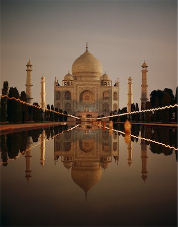 simsearch:700-00328491,k - Taj Mahal and Reflecting Pool Agra, India Stock Photo - Rights-Managed, Code: 700-00080216