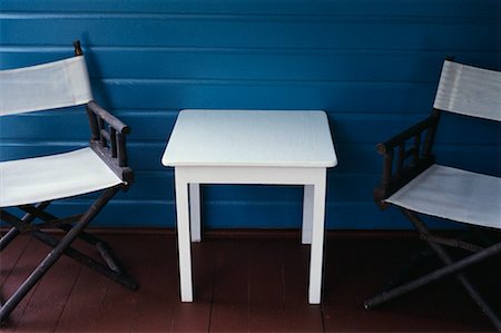 simsearch:700-00080625,k - Table et chaises sur le porche Nevis, West Indies Photographie de stock - Rights-Managed, Code: 700-00080635