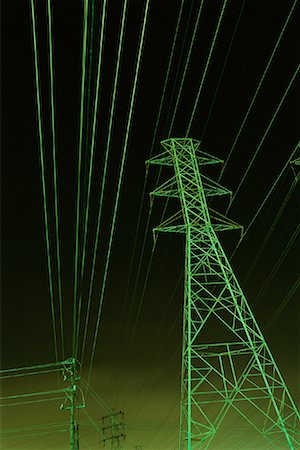 simsearch:700-00170531,k - Power Lines and Transmission Towers at Dusk Foto de stock - Con derechos protegidos, Código: 700-00081921