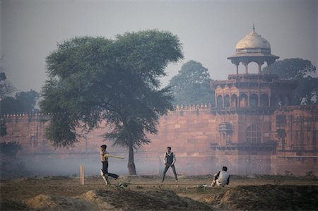 Boys Playing Cricket, Agra, India Fotografie stock - Rights-Managed, Codice: 700-00083232