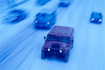Verkehr im Winter Stockbilder - Lizenzpflichtiges, Bildnummer: 700-00098941