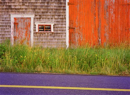 simsearch:700-03178361,k - Barn and Road near North Sydney Nova Scotia, Canada Stock Photo - Rights-Managed, Code: 700-00099555