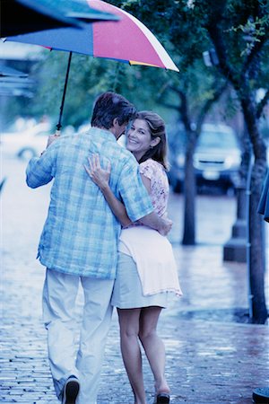 simsearch:700-00090323,k - Couple in Rain Stock Photo - Rights-Managed, Code: 700-00090321