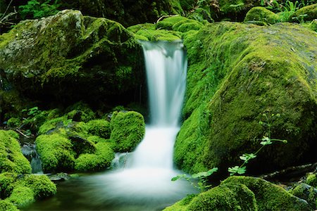 Water Flowing Over Rocks Stock Photo - Rights-Managed, Code: 700-00090397