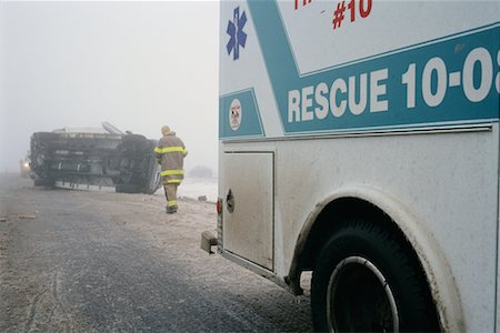 Highway Accident Foto de stock - Con derechos protegidos, Código: 700-00090427