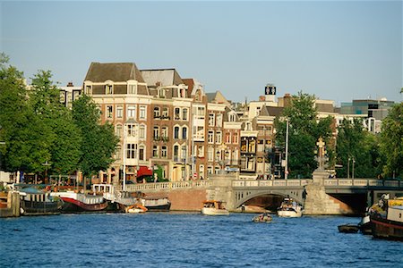 simsearch:700-00090574,k - Amstel River Amsterdam, The Netherlands Stock Photo - Rights-Managed, Code: 700-00090573