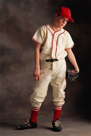 simsearch:700-00199108,k - Boy in Baseball Uniform Stock Photo - Rights-Managed, Code: 700-00091145