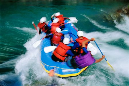 simsearch:700-00190400,k - Rafting en eau vive Photographie de stock - Rights-Managed, Code: 700-00091684