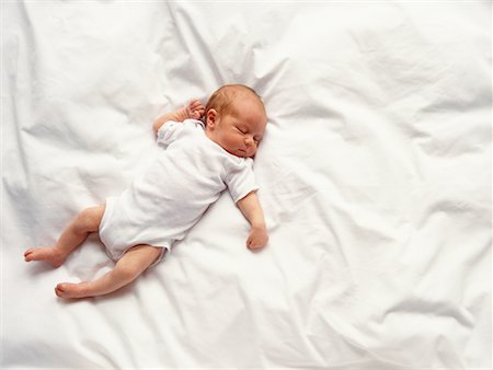 sleeping bed full body - Baby Stock Photo - Rights-Managed, Code: 700-00093077