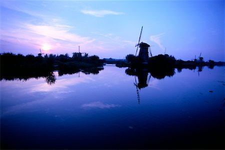 simsearch:700-00182220,k - Windmills, Kinderdijk, Holland Stock Photo - Rights-Managed, Code: 700-00155461