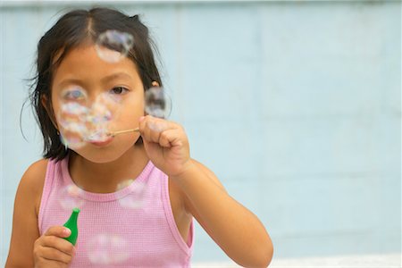 simsearch:700-01716699,k - Girl Blowing Bubbles Stock Photo - Rights-Managed, Code: 700-00155962
