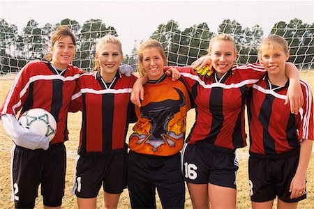 simsearch:700-00550133,k - Portrait of Girls' Soccer Team Fotografie stock - Rights-Managed, Codice: 700-00158057