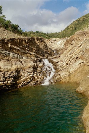 simsearch:625-02268112,k - Waterfalls, Manzanillo, Cuba Foto de stock - Direito Controlado, Número: 700-00159049