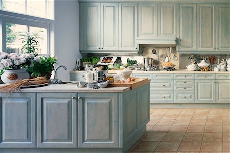 simsearch:700-00159387,k - Kitchen Interior Stock Photo - Rights-Managed, Code: 700-00159369