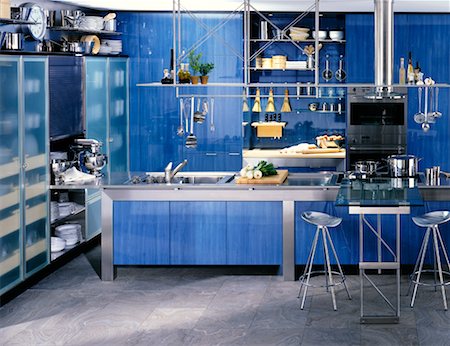 simsearch:700-00159387,k - Kitchen Interior Stock Photo - Rights-Managed, Code: 700-00159385