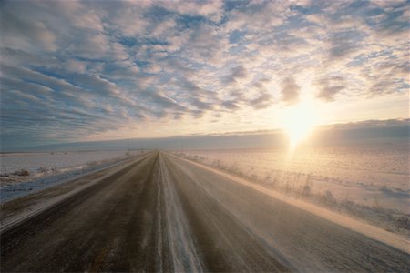 snow road horizon - Route 744 at Dusk Stock Photo - Rights-Managed, Code: 700-00159536