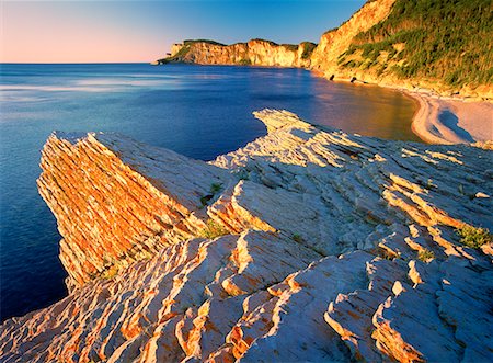 simsearch:700-00026250,k - Rocky Coastline at Cap-Bon-Ami, Forillon National Park, Quebec, Canada Stock Photo - Rights-Managed, Code: 700-00150290