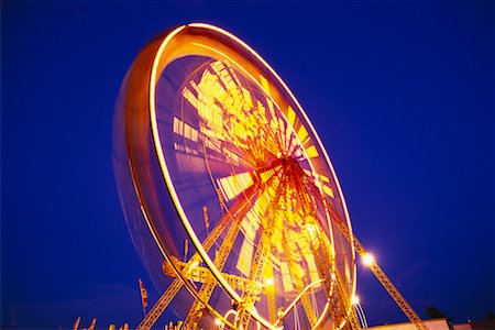 picture of the cne at night - Ferris Wheel at CNE, Toronto, Ontario, Canada Stock Photo - Rights-Managed, Code: 700-00152118