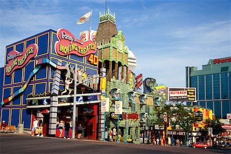 Clifton Hill Niagara Falls, Ontario Stock Photo - Rights-Managed, Code: 700-00152134