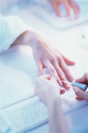 simsearch:693-06121081,k - Woman Getting a Manicure Stock Photo - Rights-Managed, Code: 700-00152435