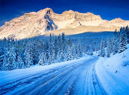 Cascade Mountain Parc National de Banff (Alberta), Canada Photographie de stock - Rights-Managed, Code: 700-00152866