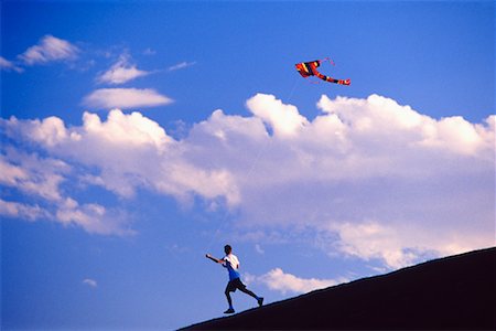 simsearch:700-00074729,k - Boy Flying Kite Stock Photo - Rights-Managed, Code: 700-00153045