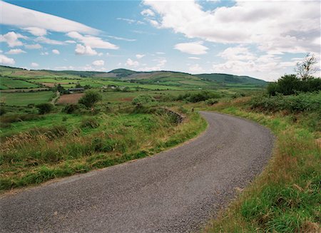 simsearch:700-00086412,k - Route qui traverse des terres agricoles, Irlande Photographie de stock - Rights-Managed, Code: 700-00153841