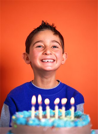 simsearch:600-00060932,k - Boy with Birthday Cake Stock Photo - Rights-Managed, Code: 700-00153912