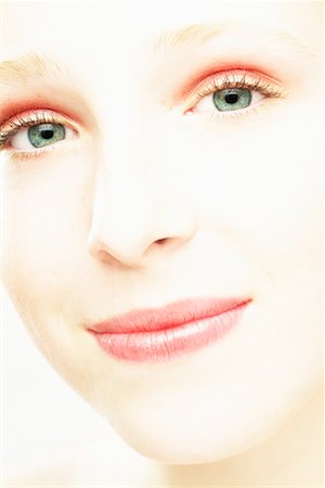 simsearch:700-00161564,k - Close-Up of Woman's Face Fotografie stock - Rights-Managed, Codice: 700-00166446