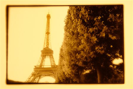 simsearch:700-00048166,k - Eiffel Tower and Trees Paris France Stock Photo - Rights-Managed, Code: 700-00168068