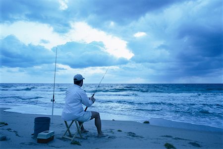 simsearch:700-00086986,k - Man Fishing Stock Photo - Rights-Managed, Code: 700-00169293