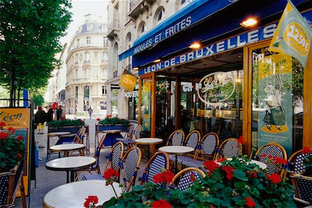 french sidewalk cafe - Sidewalk Cafe Stock Photo - Rights-Managed, Code: 700-00169466