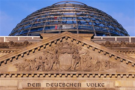 simsearch:700-06961813,k - Dôme de Sir Norman Foster au Reichstag, Berlin, Allemagne Photographie de stock - Rights-Managed, Code: 700-00169568