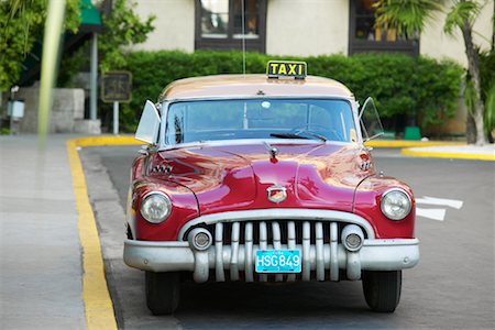 simsearch:700-00080310,k - Taxi, Havana, Cuba Foto de stock - Con derechos protegidos, Código: 700-00160762