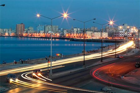 simsearch:614-02739714,k - The Malecon at Dusk Havana, Cuba Foto de stock - Con derechos protegidos, Código: 700-00160773