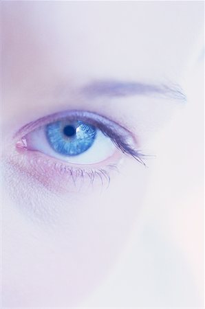 simsearch:700-00161547,k - Close-Up of Woman's Eye Foto de stock - Con derechos protegidos, Código: 700-00161563