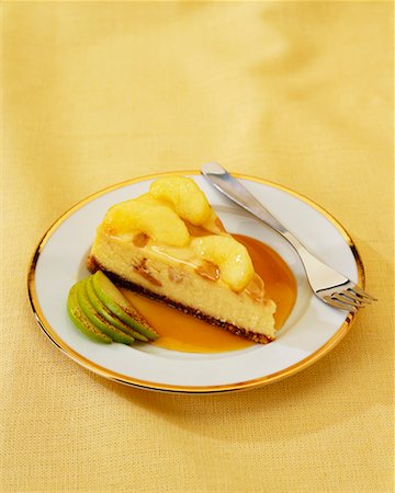 Apple Caramel Cheesecake Stock Photo - Rights-Managed, Code: 700-00162943