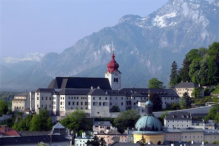 simsearch:700-00177835,k - Nonnberg Abbey Salzburg, Austria Foto de stock - Con derechos protegidos, Código: 700-00177817