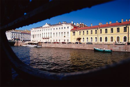 fontanka river - Fontanka River St. Petersburg, Russie Photographie de stock - Rights-Managed, Code: 700-00185019