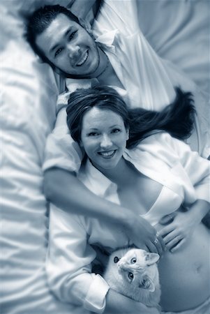simsearch:614-03455512,k - Portrait d'un Couple de femmes enceintes Photographie de stock - Rights-Managed, Code: 700-00185989