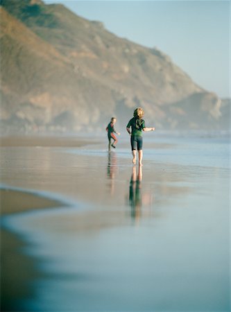 stinson beach - Two Boys on Beach Fotografie stock - Rights-Managed, Codice: 700-00186009