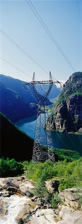 simsearch:6102-03749428,k - Hydro Towers through Fiord Norway Foto de stock - Con derechos protegidos, Código: 700-00186123