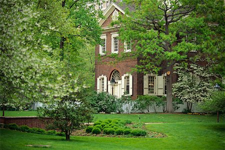 philadelphia gardens - Maison et Frontyard Society Hill, Philadelphia, Pennsylvania, USA Photographie de stock - Rights-Managed, Code: 700-00186694