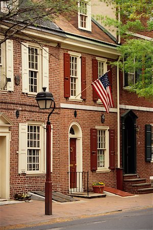 pictures of house street lighting - Townhouses and American Flage Society Hill Philadelphia, Pennsylvania Stock Photo - Rights-Managed, Code: 700-00186692