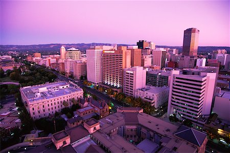 Cityscape at Dusk Adelaide, South Australia Australia Foto de stock - Con derechos protegidos, Código: 700-00187113