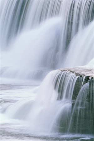 rio ottawa - Waterfall, Ottawa River Ontario, Canada Foto de stock - Direito Controlado, Número: 700-00181842